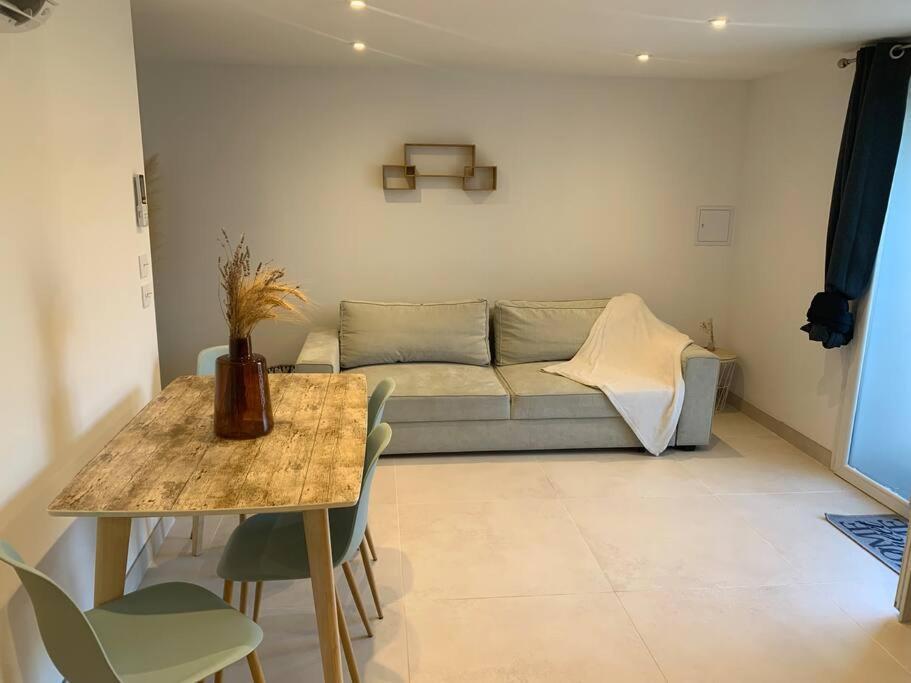 Maison De Vacances Toute Equipee A 5Mn Du Pont-Du-Gard Au Coeur De 塞尔纳克 外观 照片